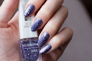 isadora holographic nails lilac de luxe