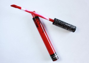 Kat Von D Everlasting Lipstick Outlaw wand